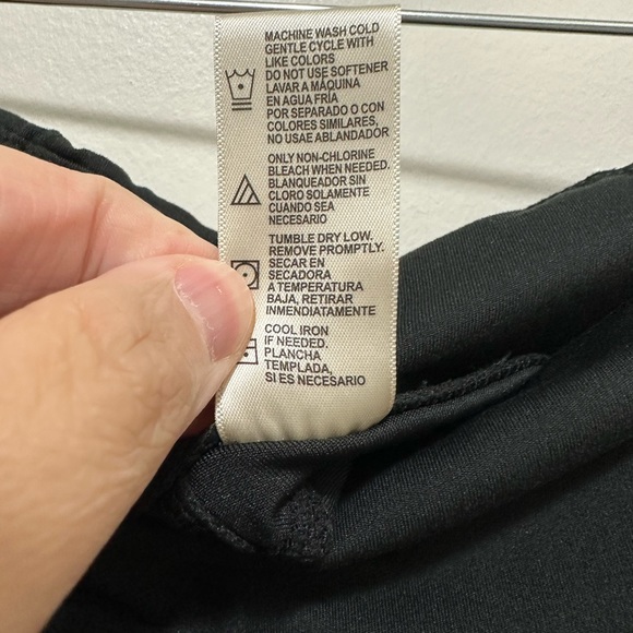 NWOT Juicy Couture athletic leggings - Picture 7 of 7